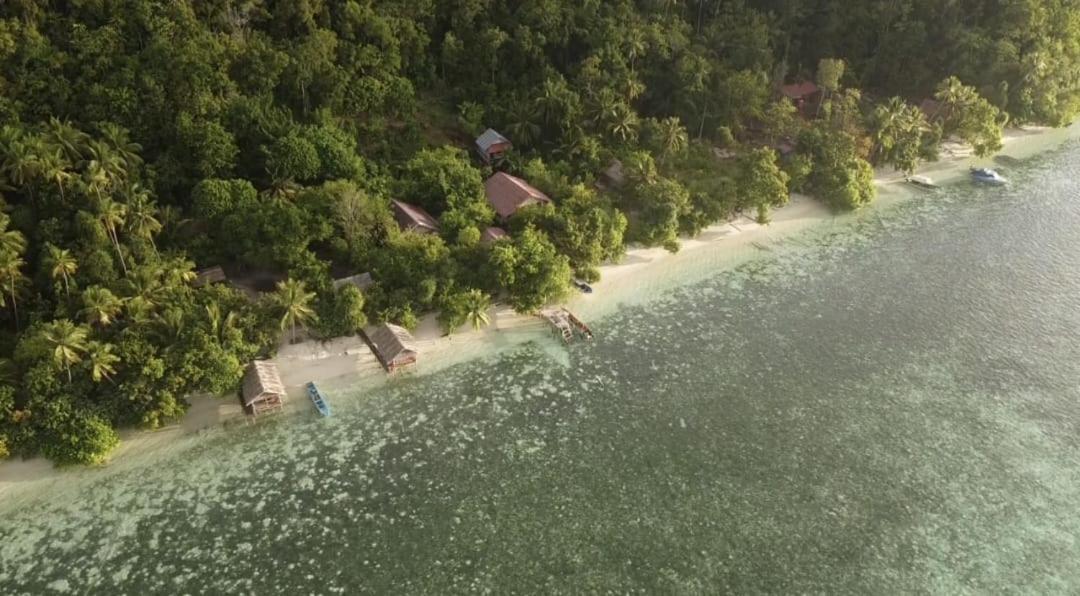 Daroyen Village Kri Luaran gambar